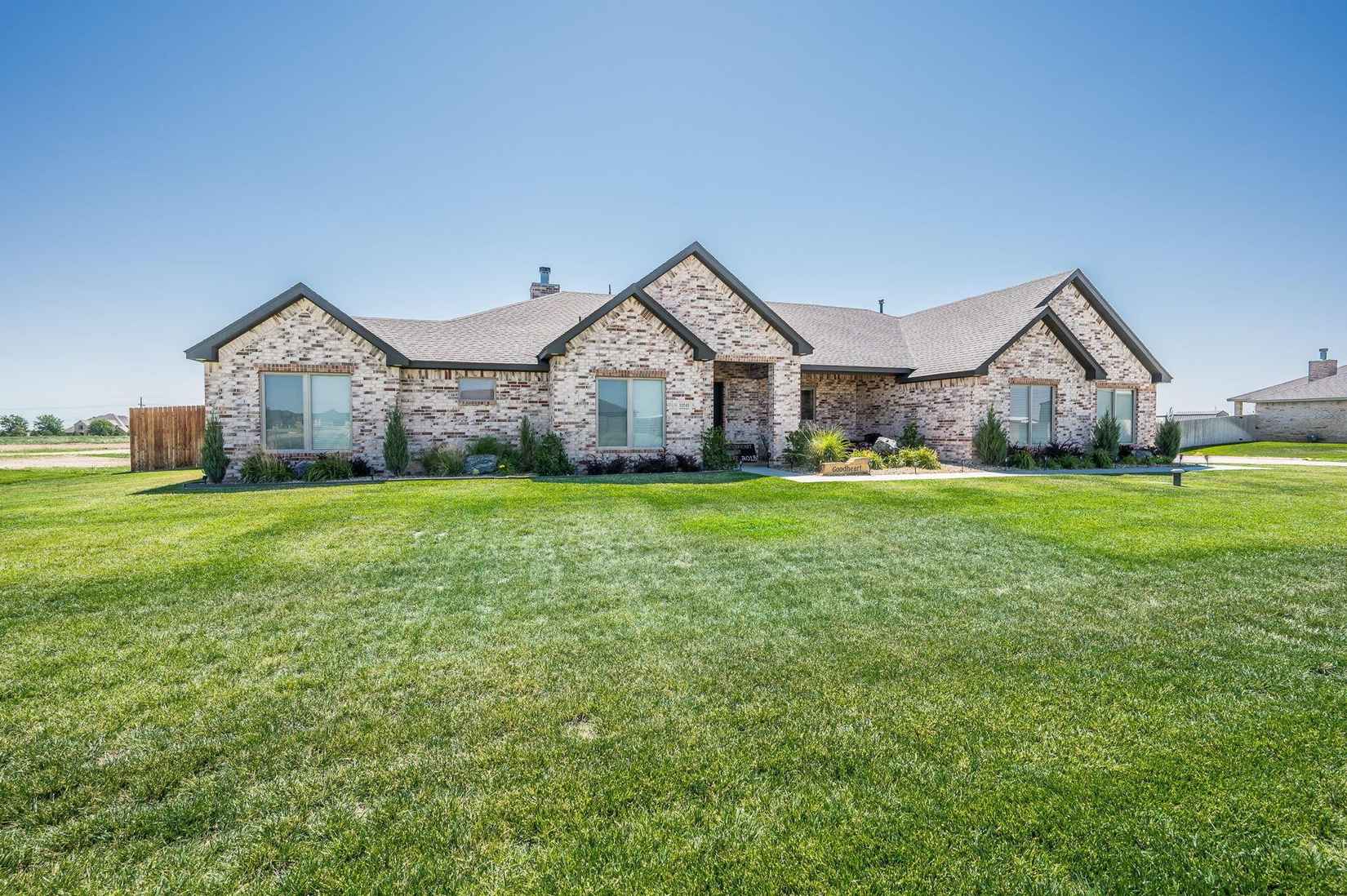 11243 BROOKSIDE Dr  