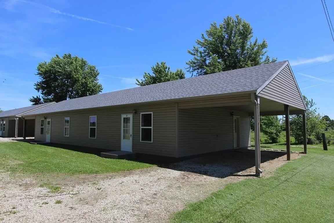365 Ivyl Davis Rd  