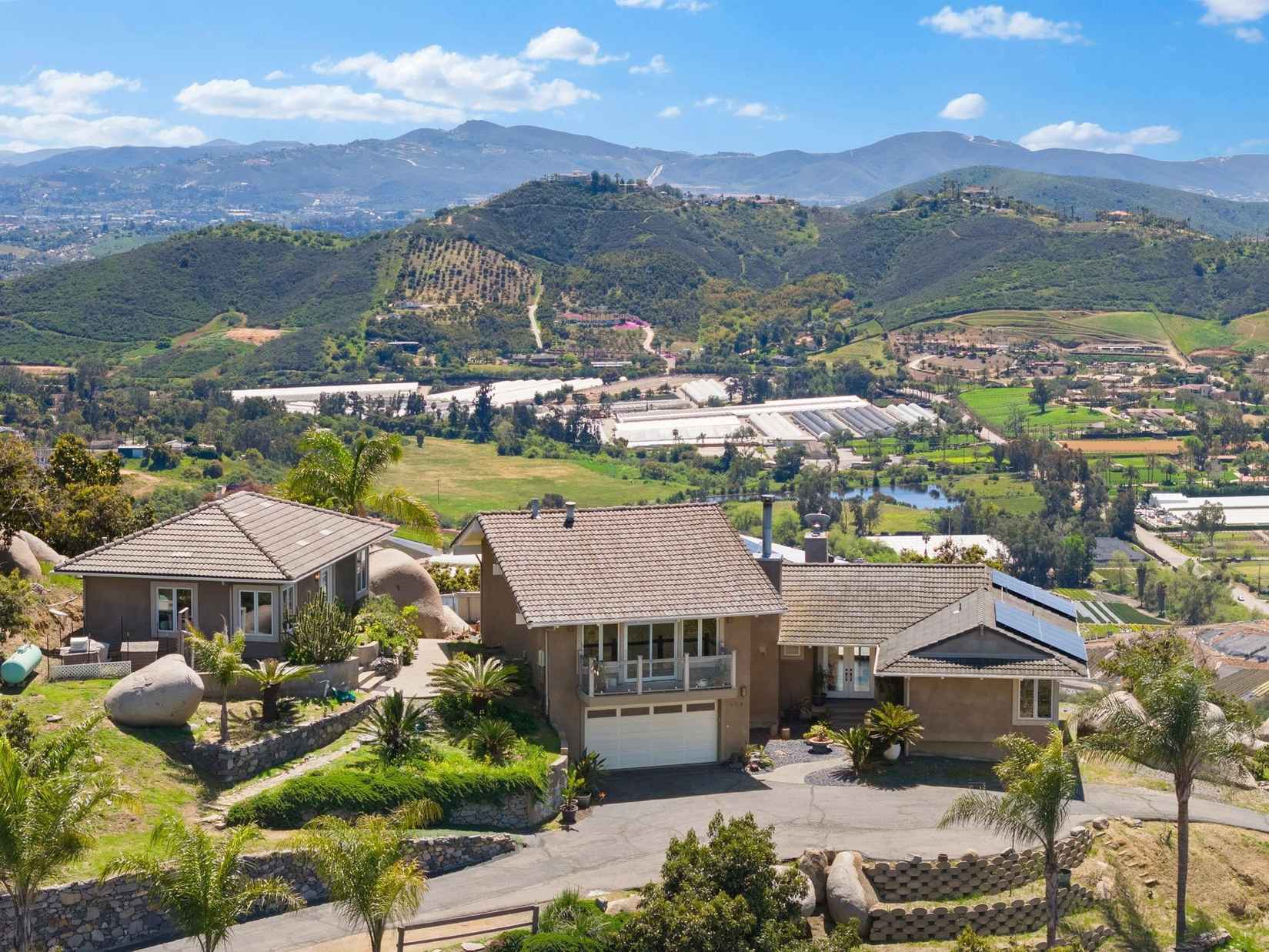 308 Camino Calafia  