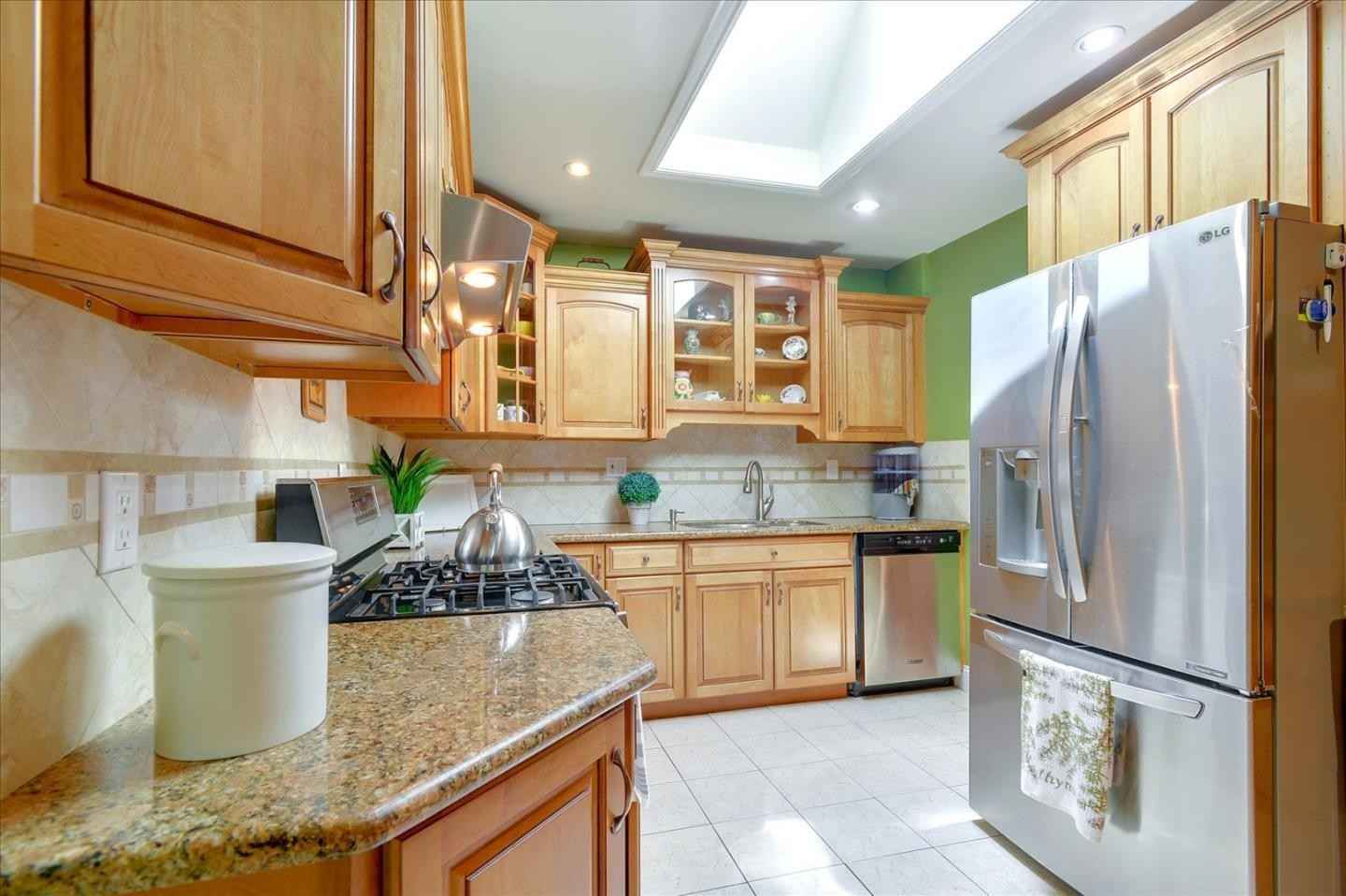 524 Alameda de las Pulgas  