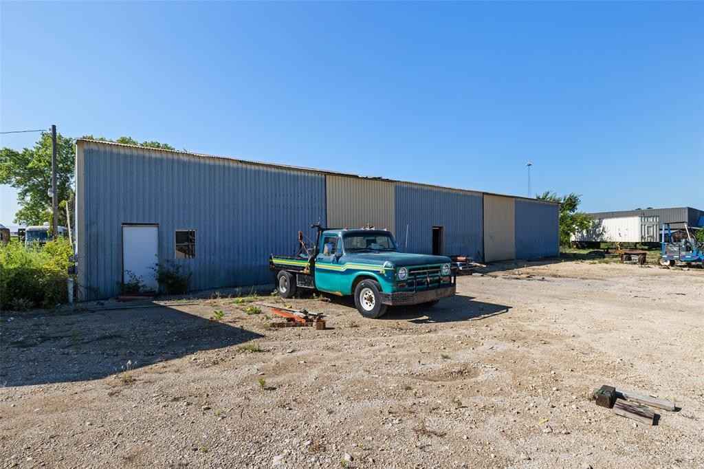 6501 W Hwy 377  