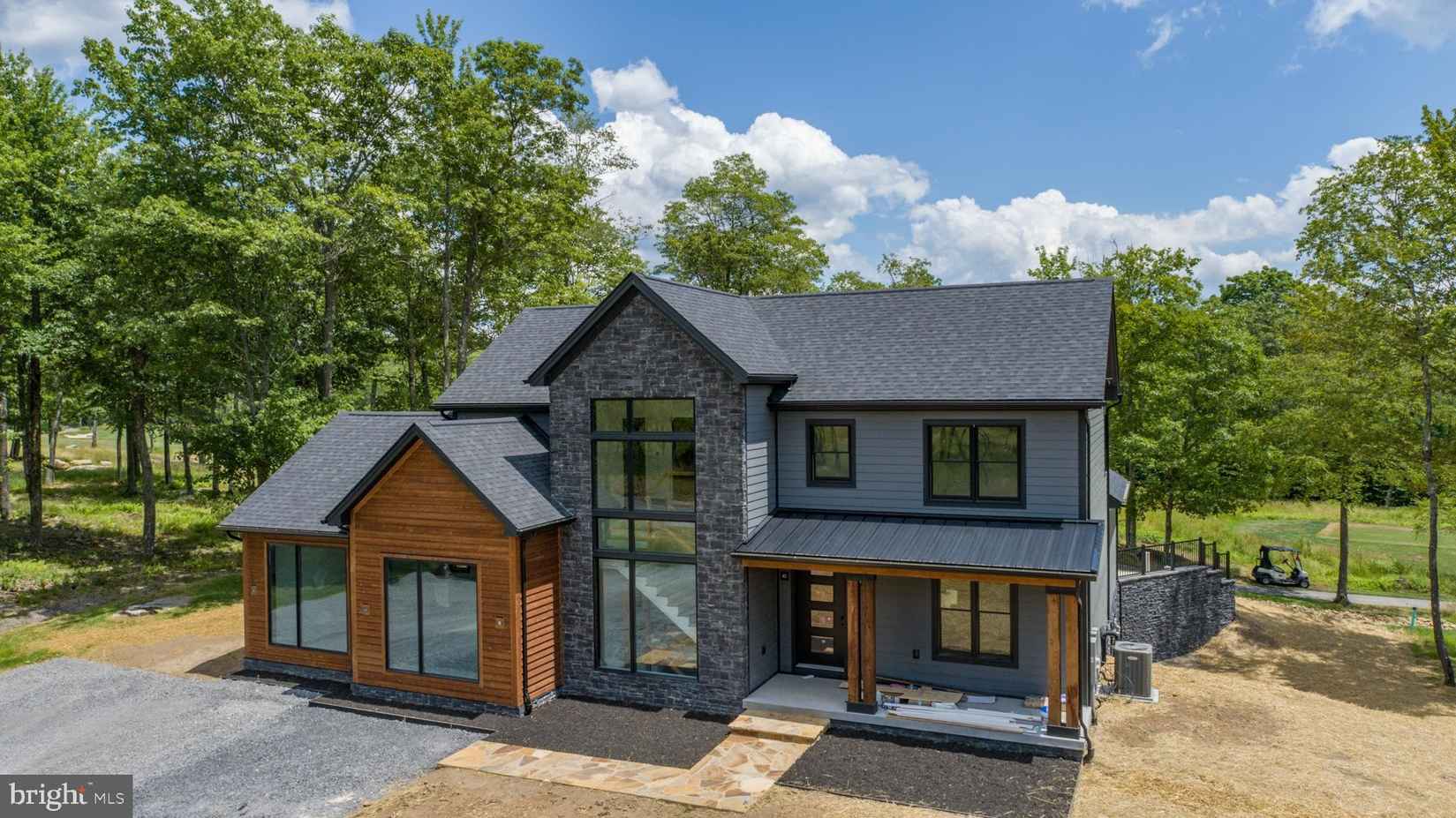 79 IRWIN Way  