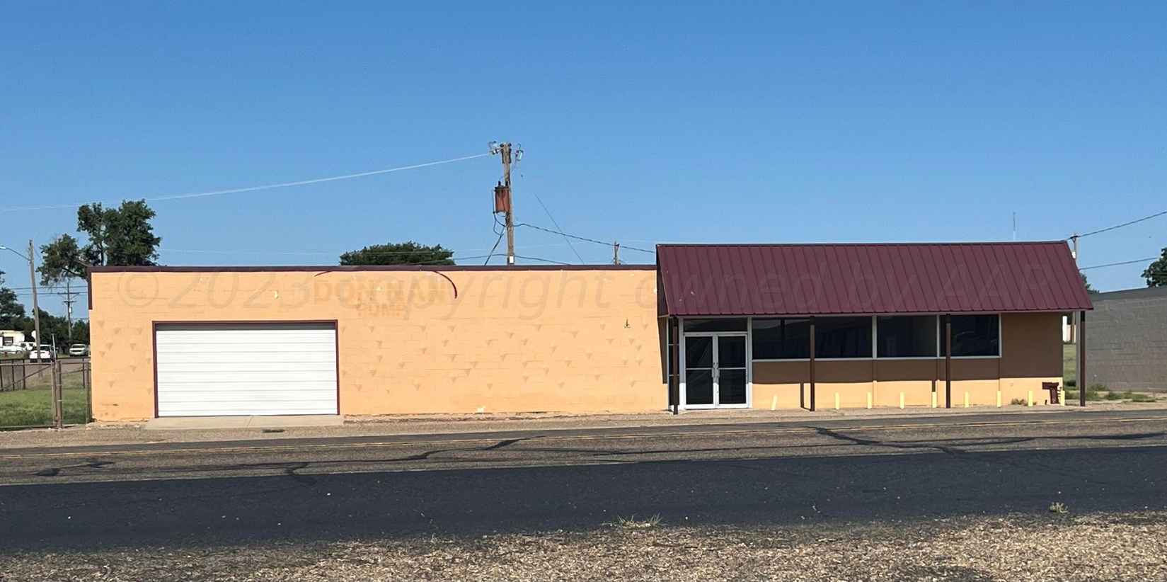 100 N Main St  