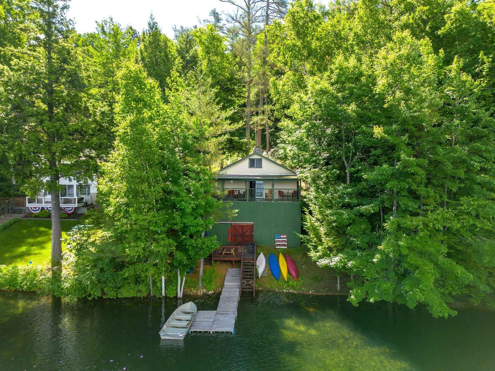 585 Scenic Dr E  