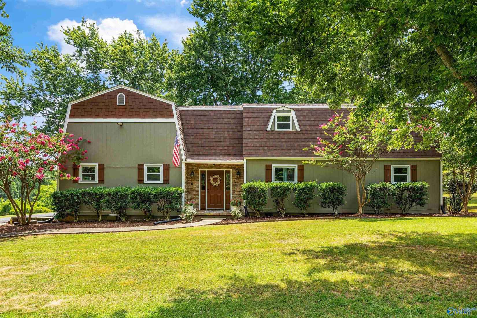 250 Smith Dr  
