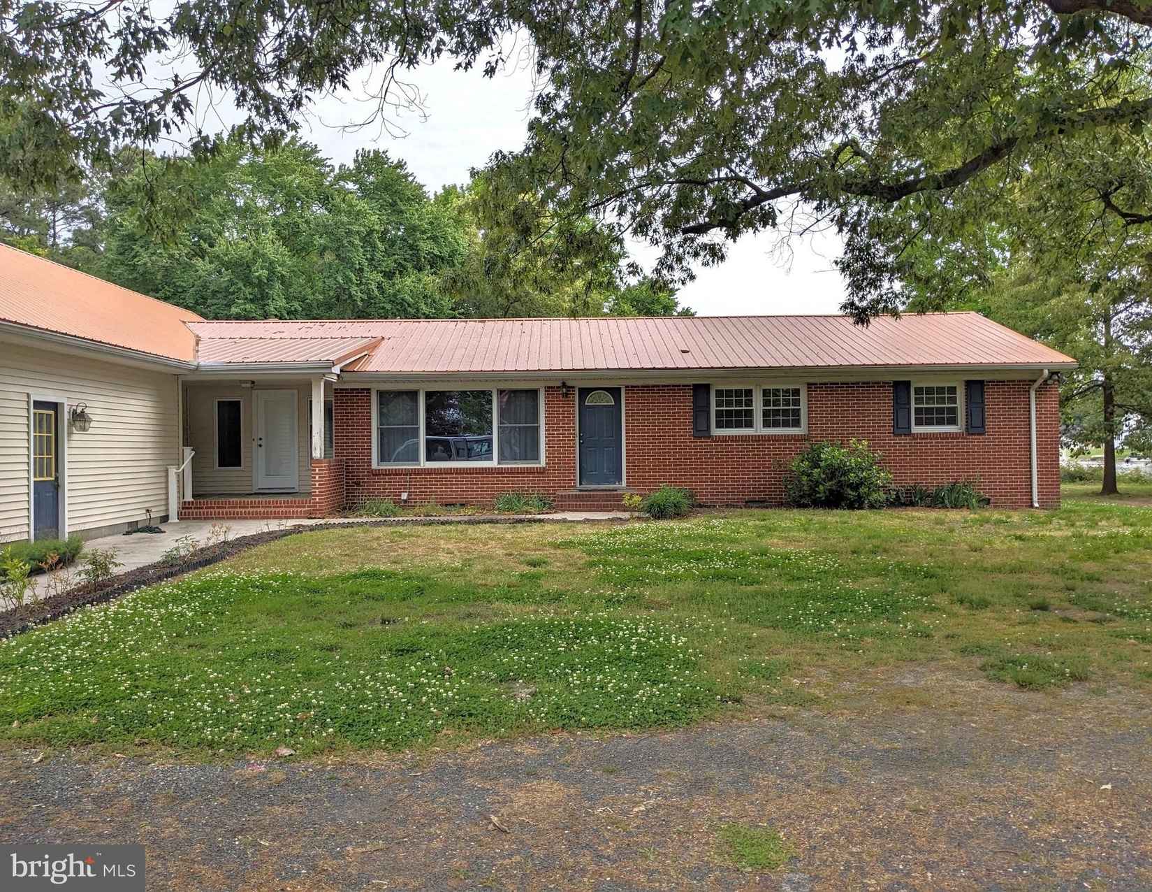 8415 Hearns Pond Rd  