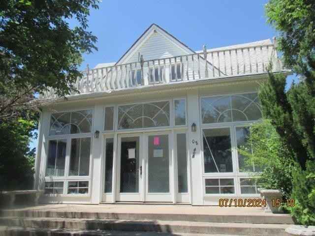 408 W Ave C  