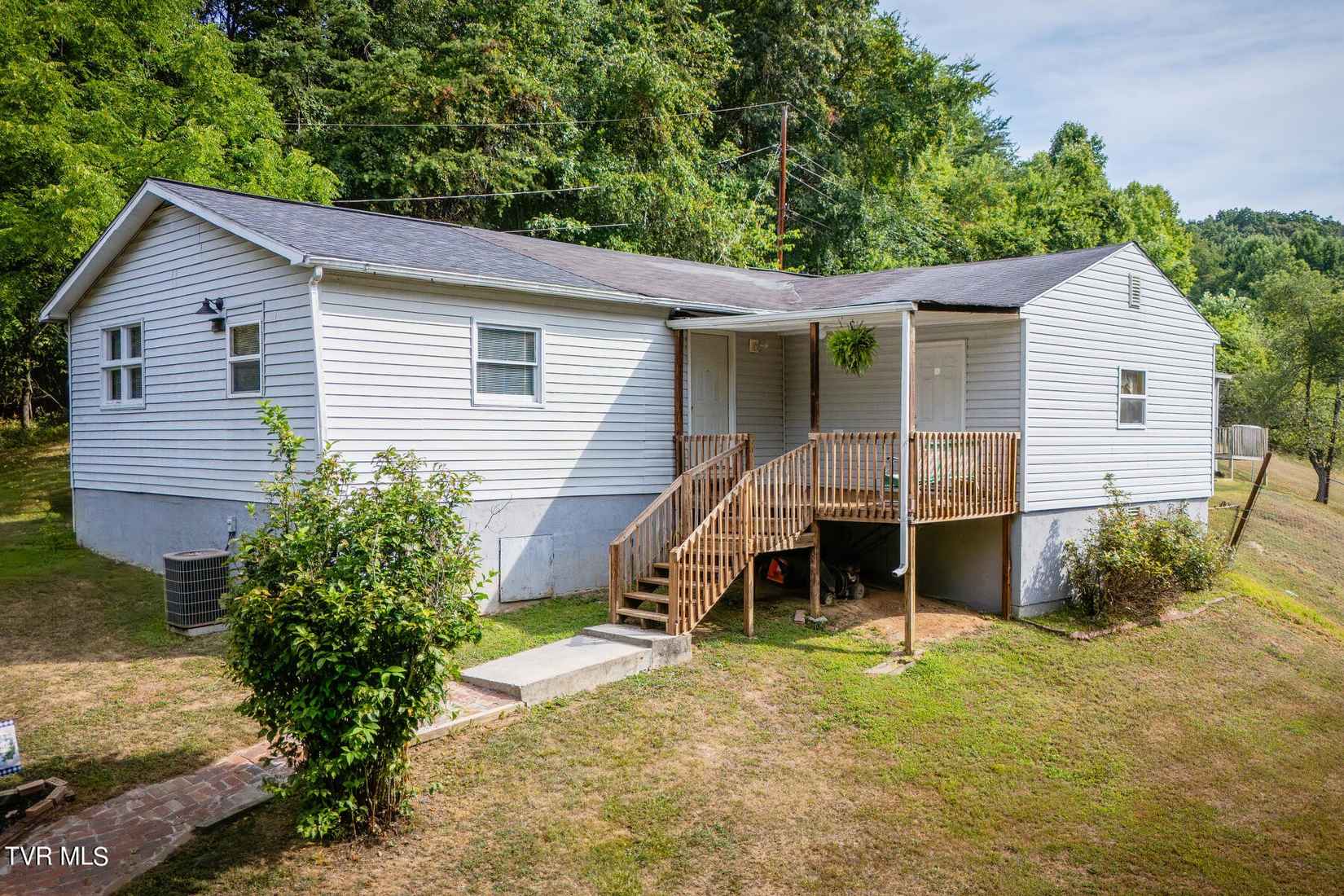 462 Red Cedar Br Rd  