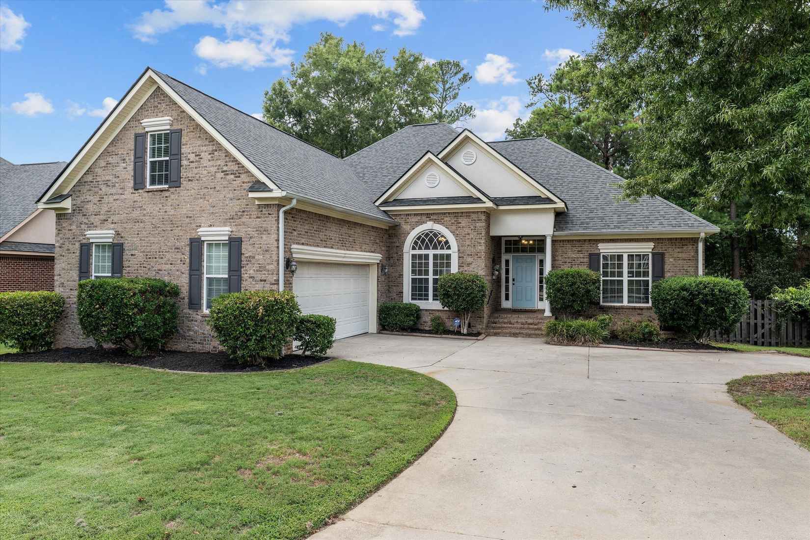240 Newland Cir  