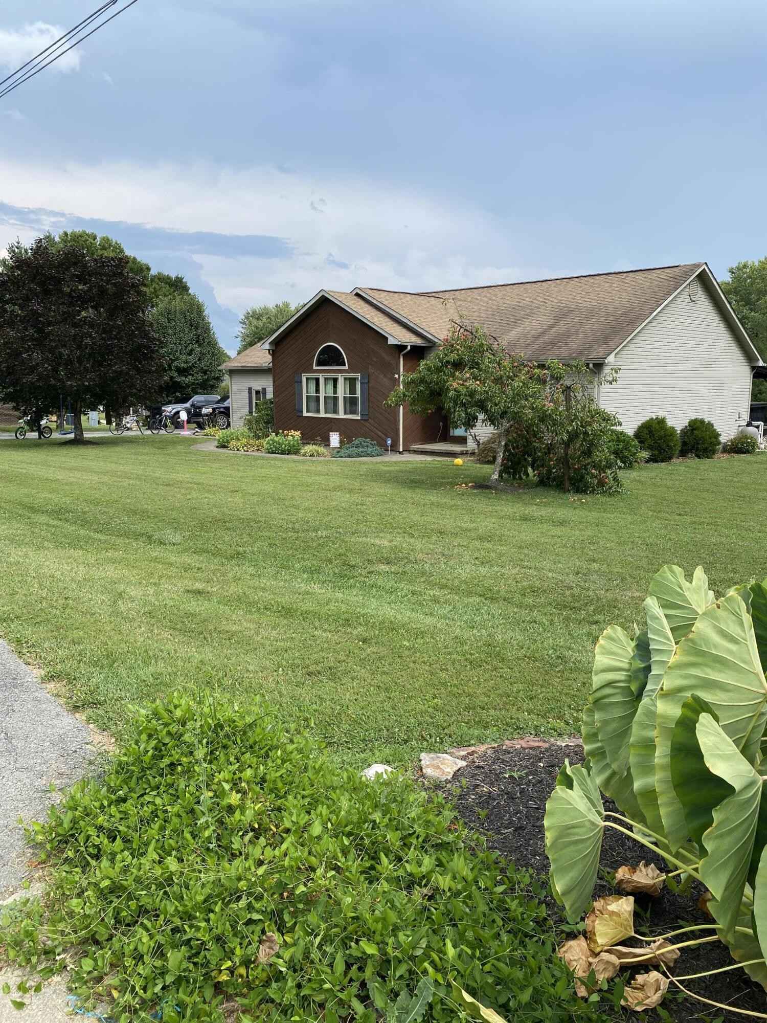 106 Standau Rd  