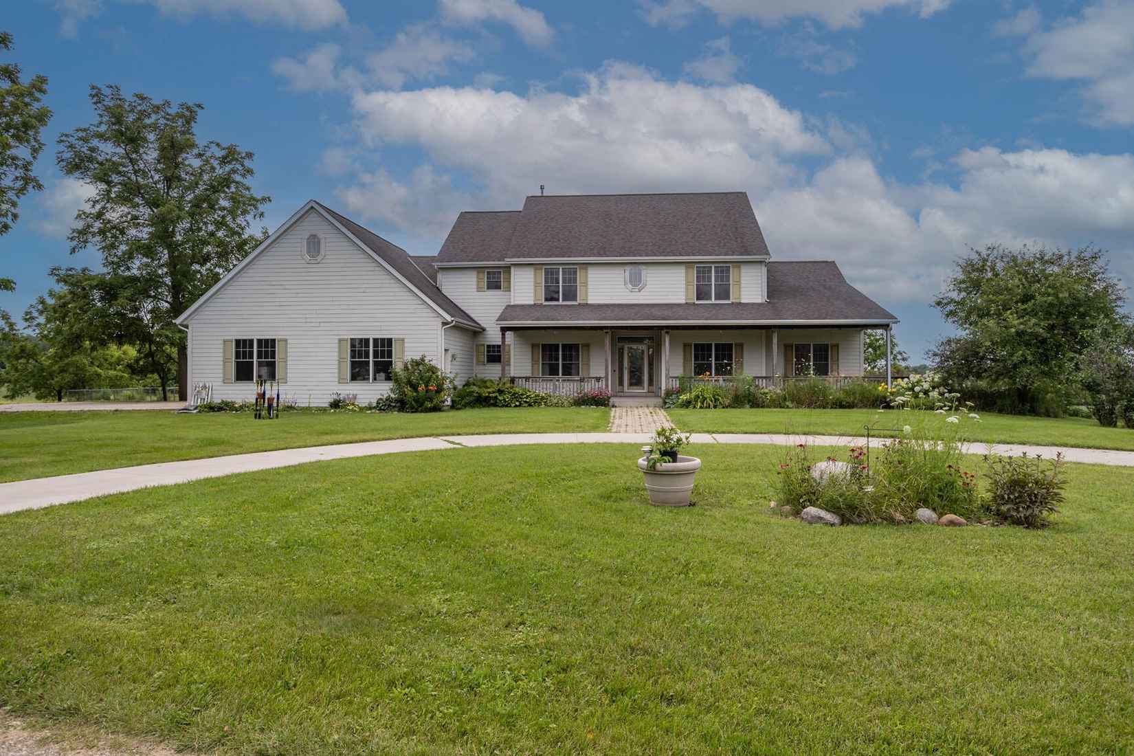 N1165 County Road O -  