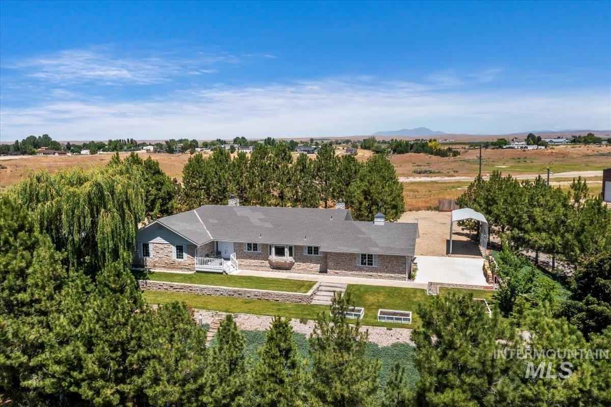 8140 W Kingsbury Dr  
