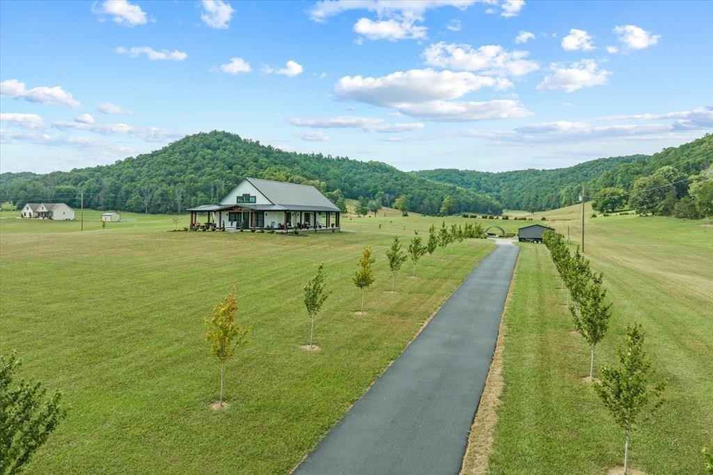 941 Jim Hennessee Rd  