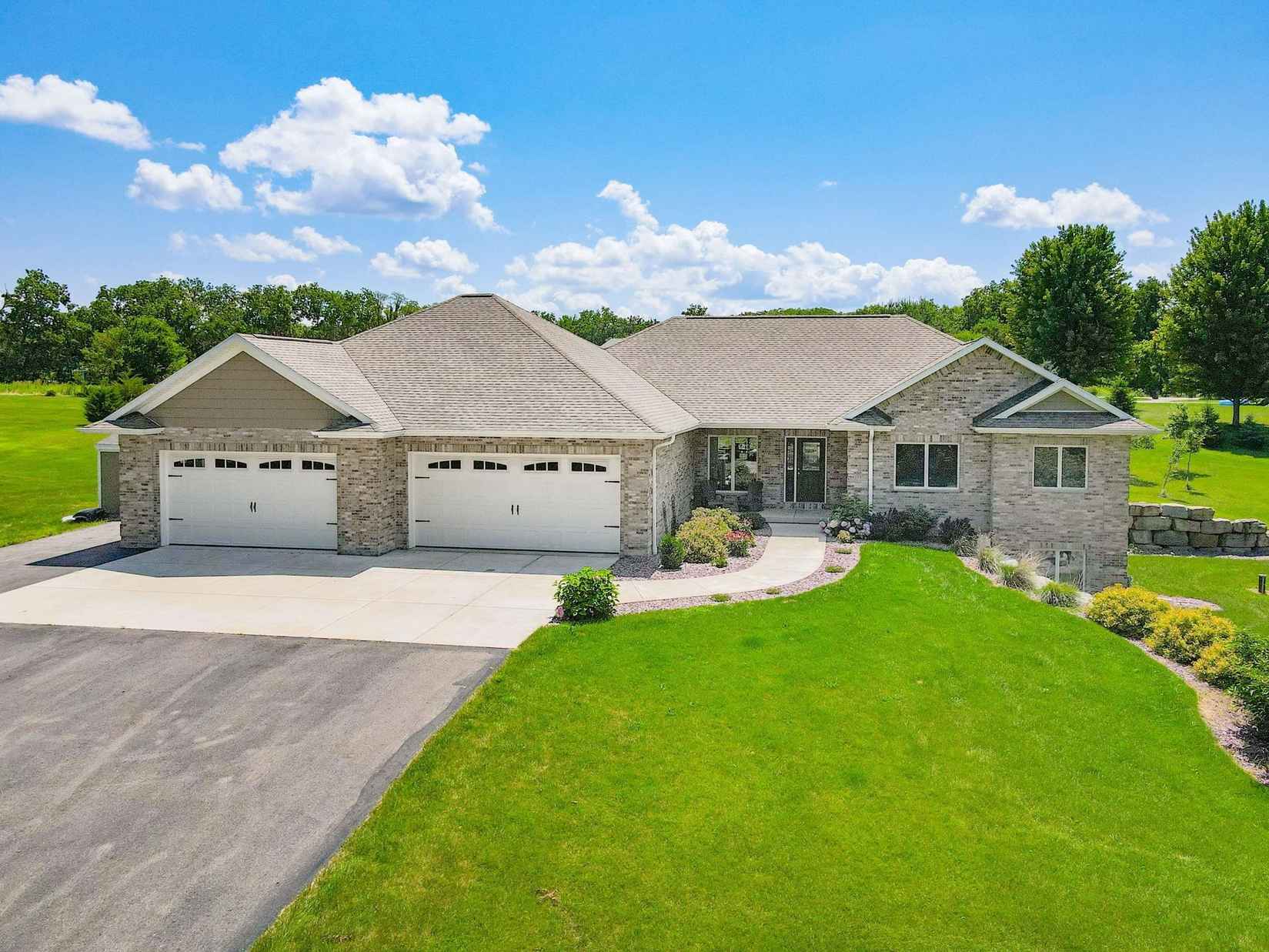 5110 N Northwood Trce  
