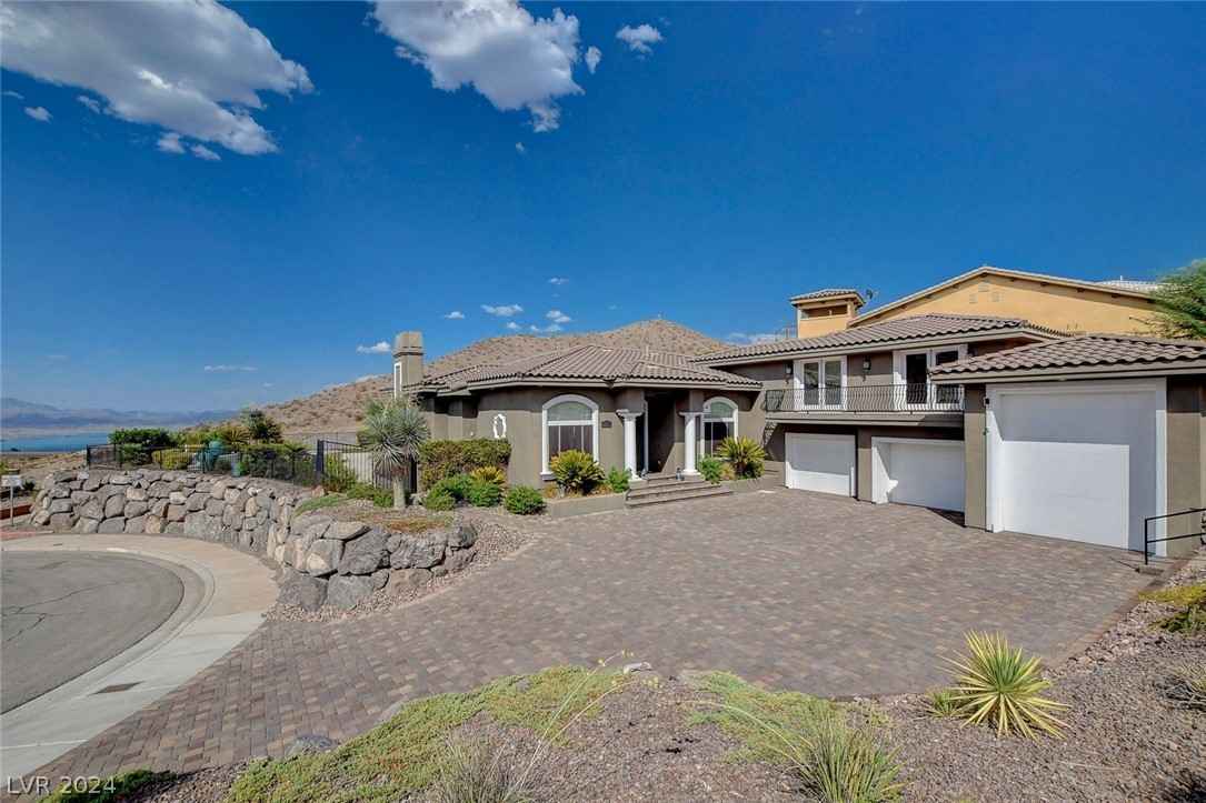 888 Fire Agate Dr  