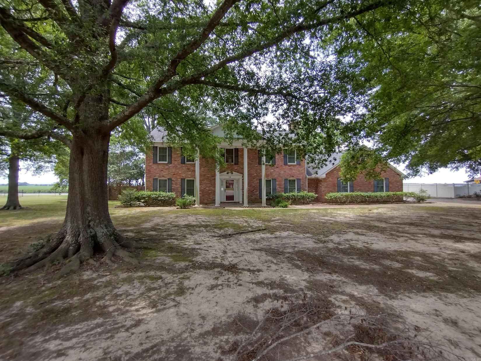 14 Bayou Cv  