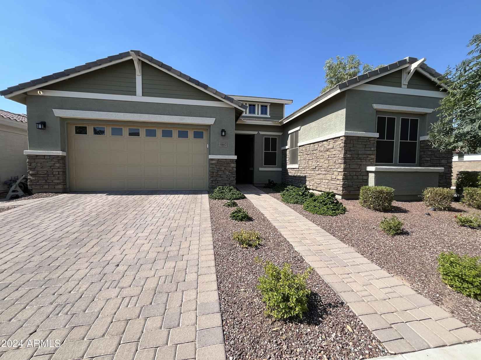 19917 W Glenrosa Ave  