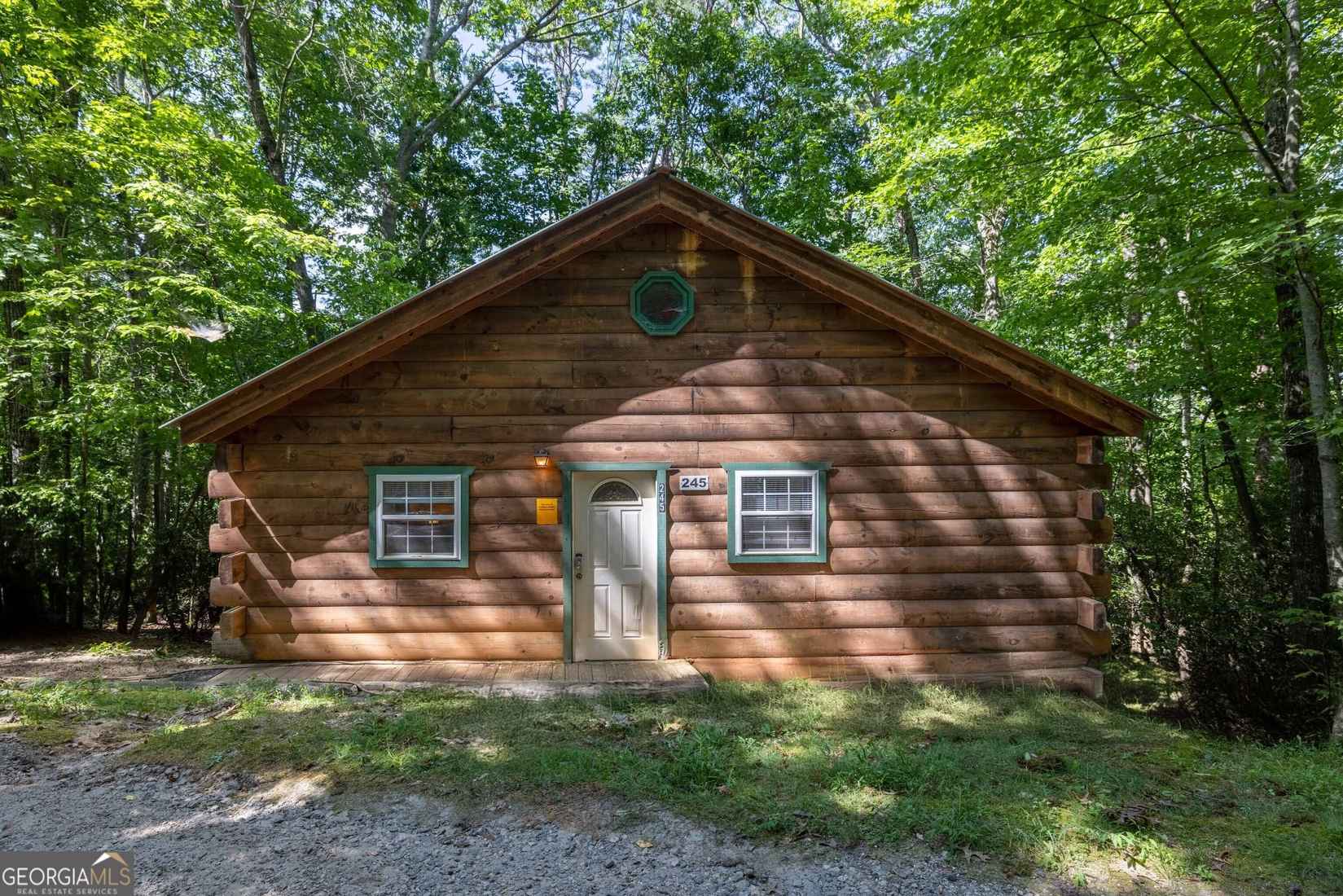 245-247 Monroe Rdg Rd  