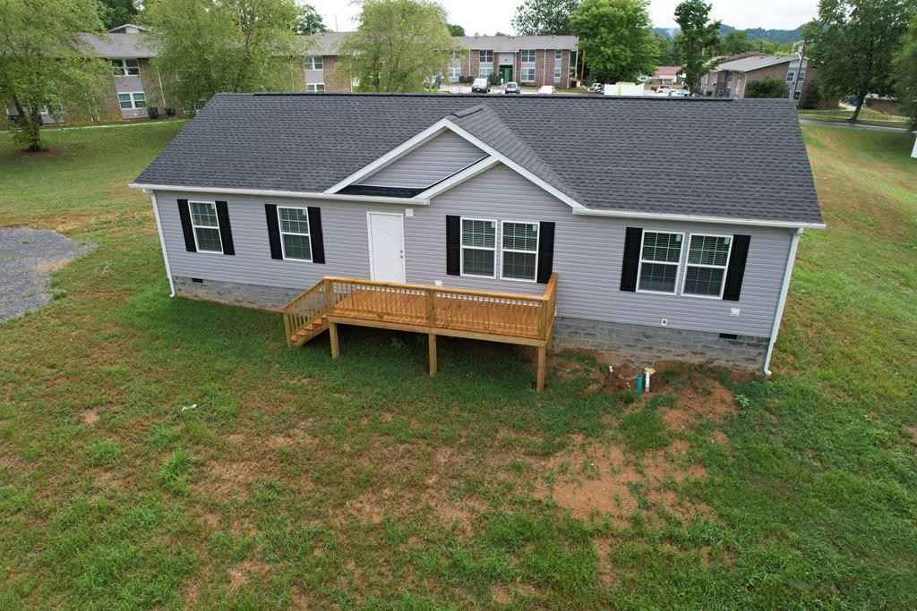 637 Hamlet St  