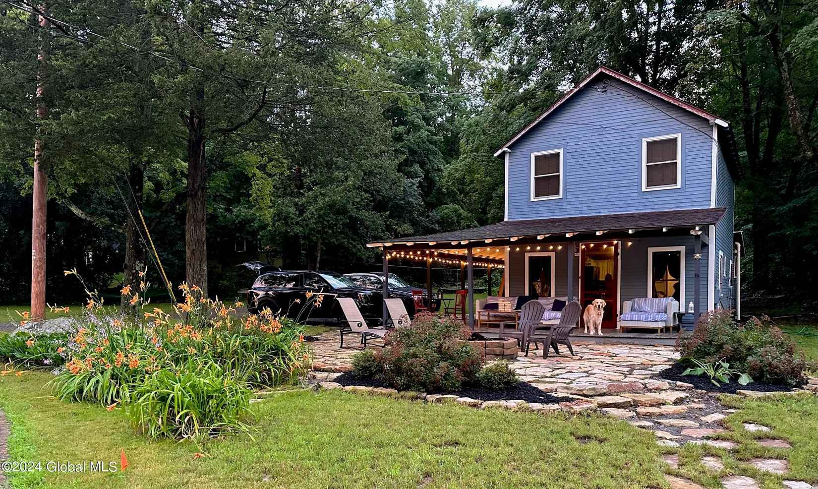 432 Bay Ln  