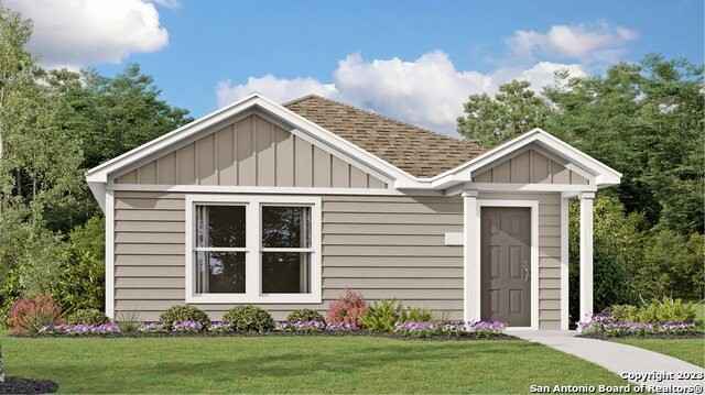 112 Horseshoe Trails  