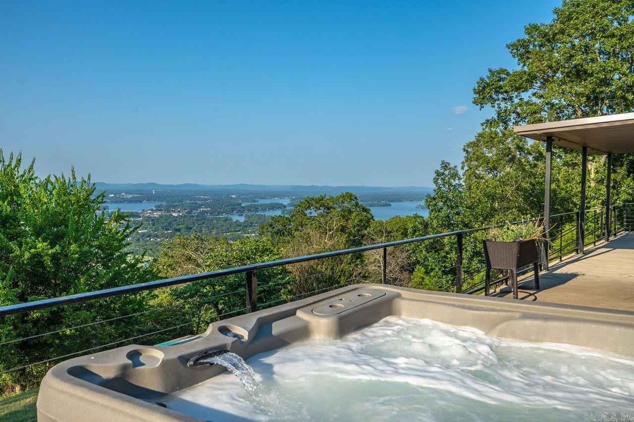 1012 Mount Riante Rd  