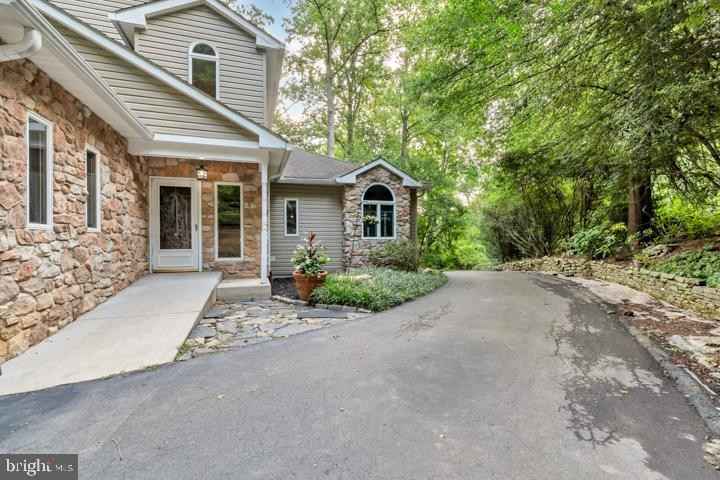 628 WHEEL Rd  