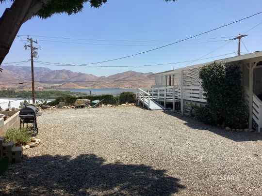 8 Elm CT  