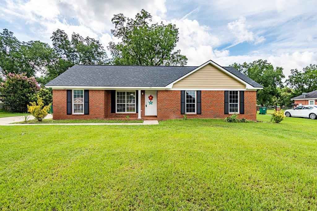 131 Paloma Dr  