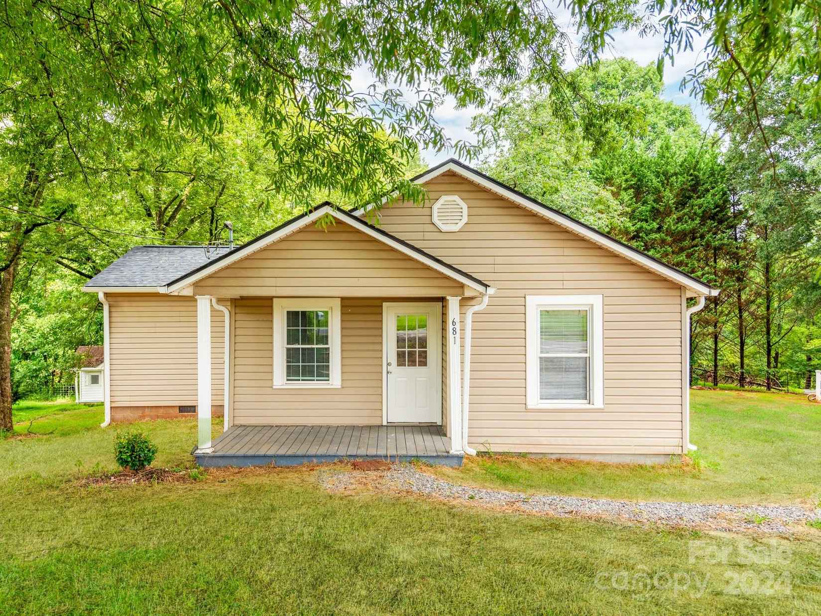681 Hiddenite Church Rd  