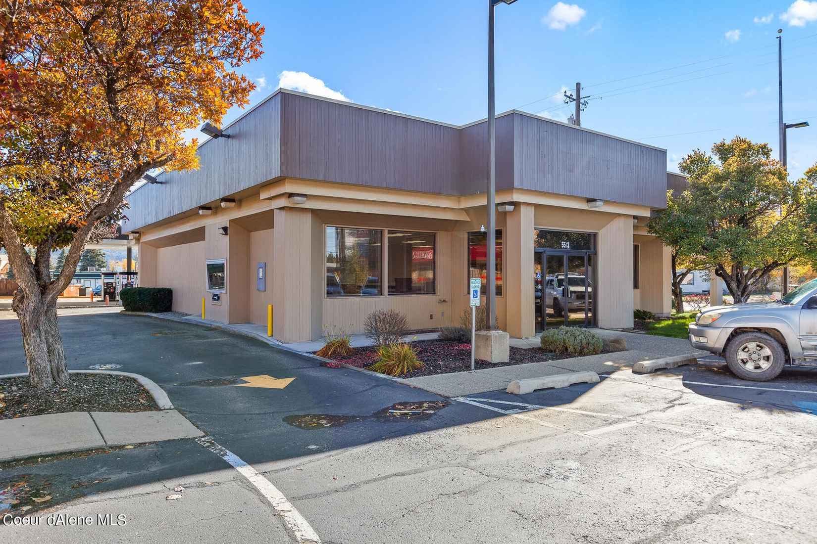 5513 Hwy 2  