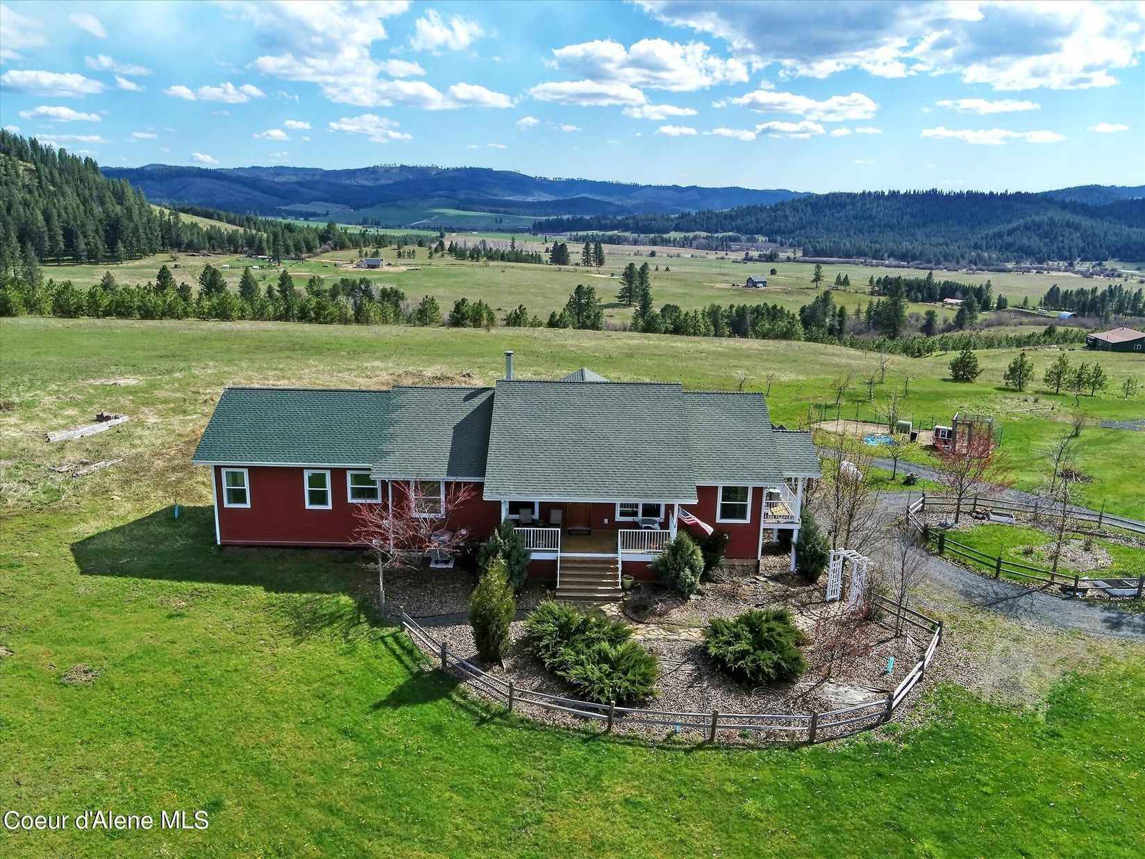 256 Rosemont Ln  