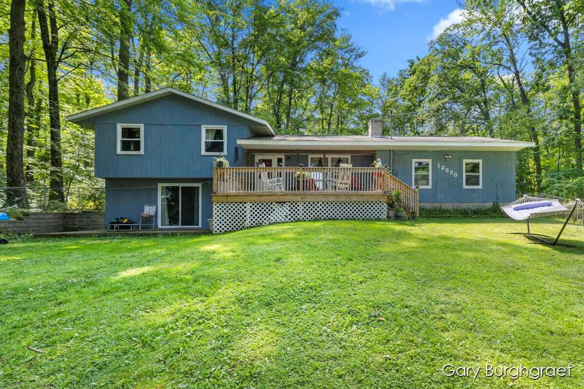 12500 Woodland Park Dr NE  