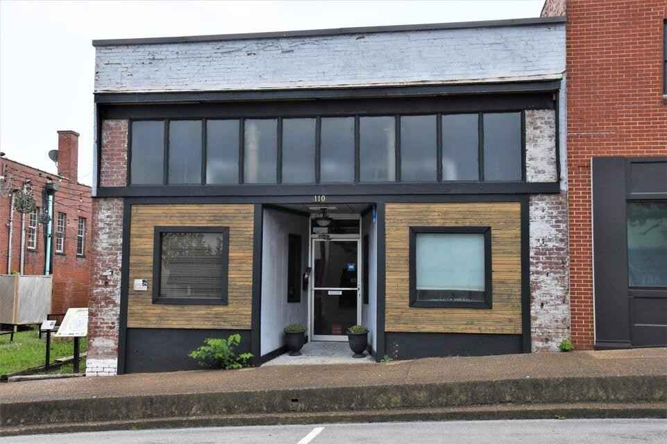 110 N Jackson St  