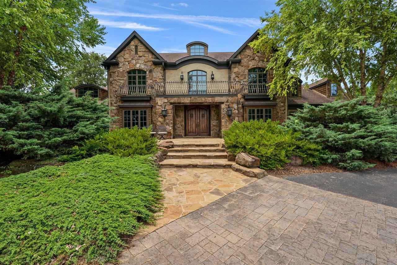 9055 Twin Bridges Rd  