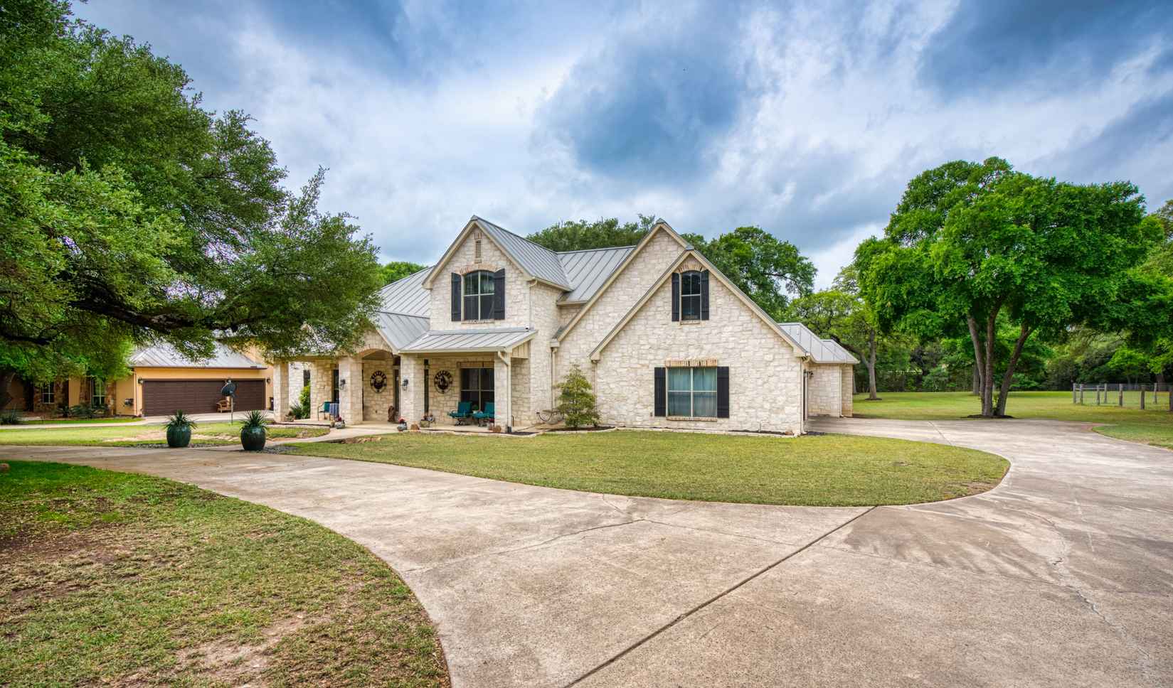 219 Shepherds Crook  