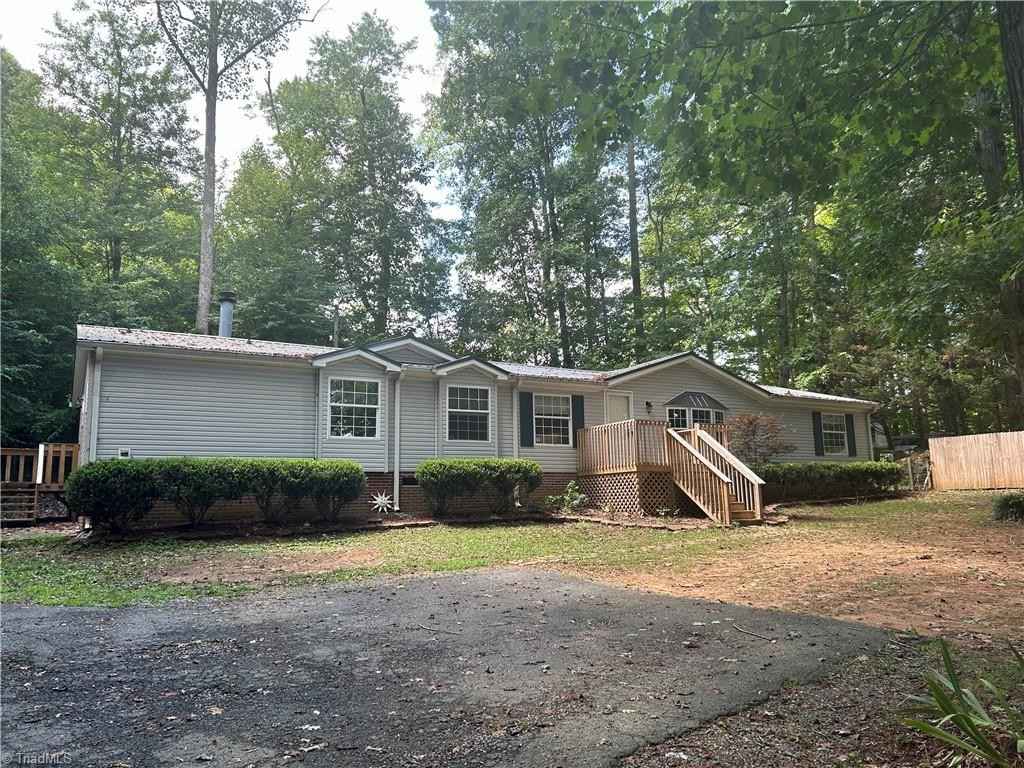 1080 Deer Trl Rd  