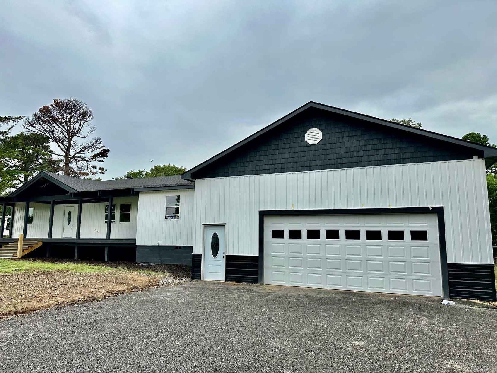 30 Lynndale Dr  