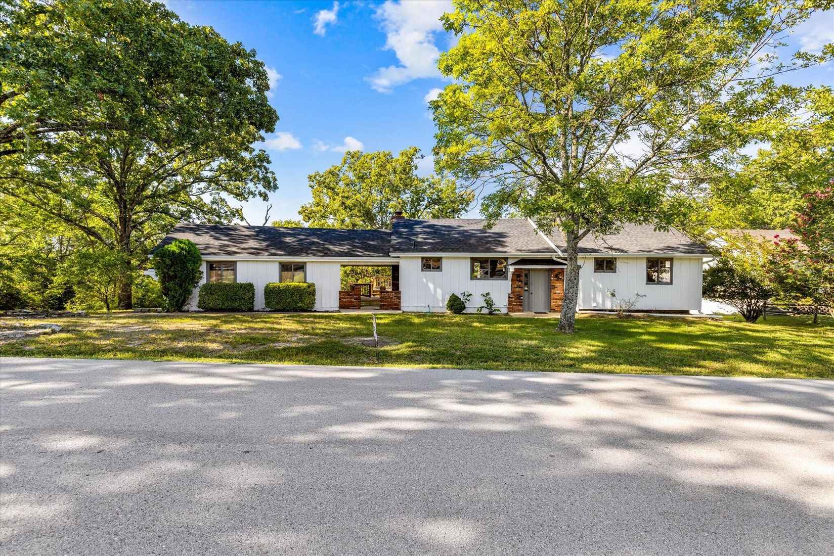 349 Santa Fe Dr  