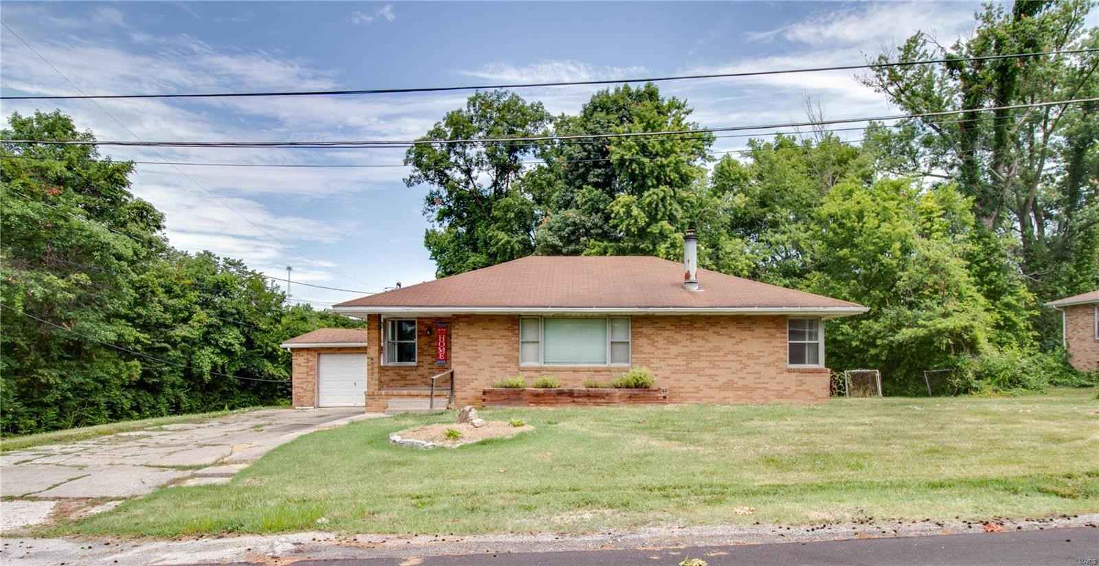 5000 Clara Dr  