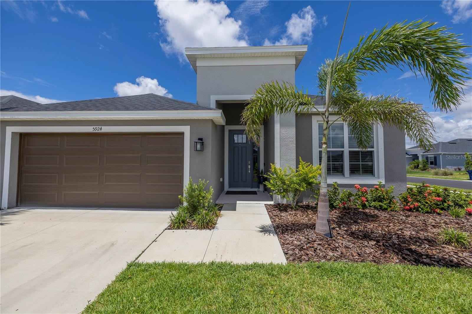 5924 FIELDMOOR Ct  