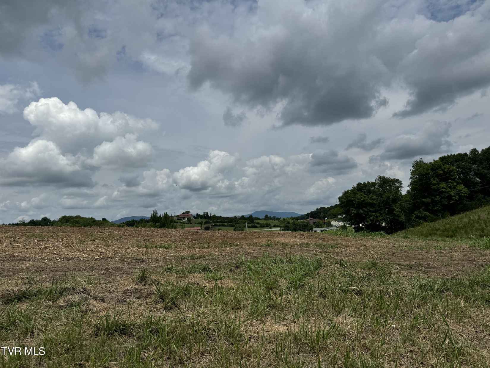 379 West Craft Spgs Rd  