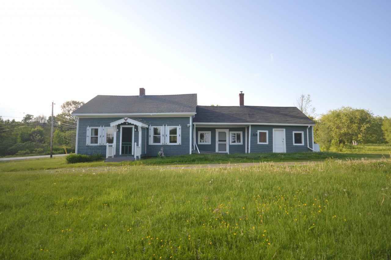 695 Hudson Rd  