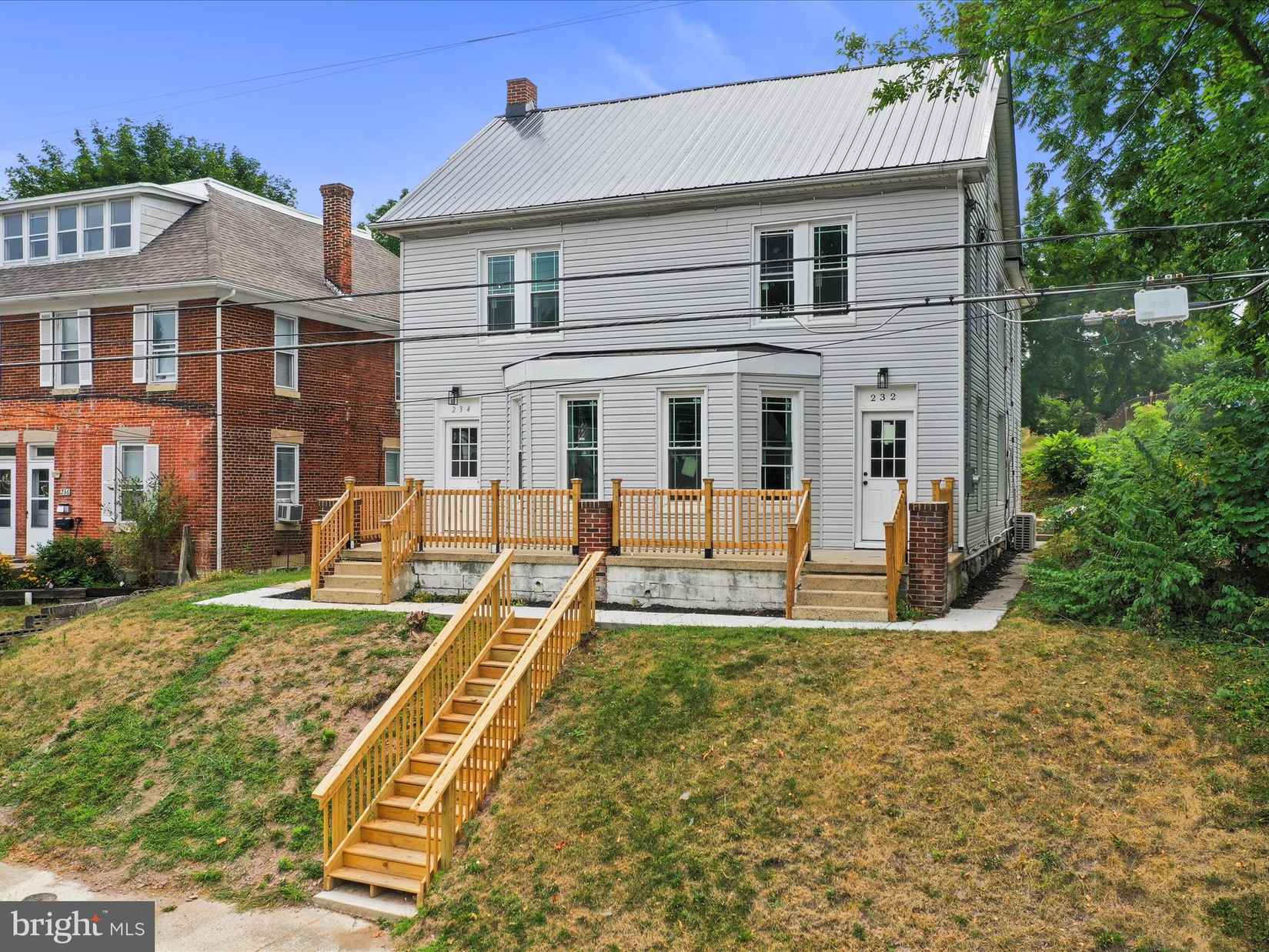232 N Broad St  