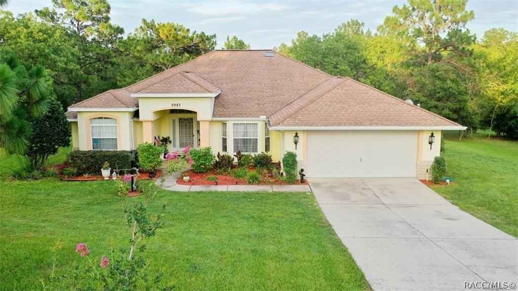 5983 N Petunia Ter  