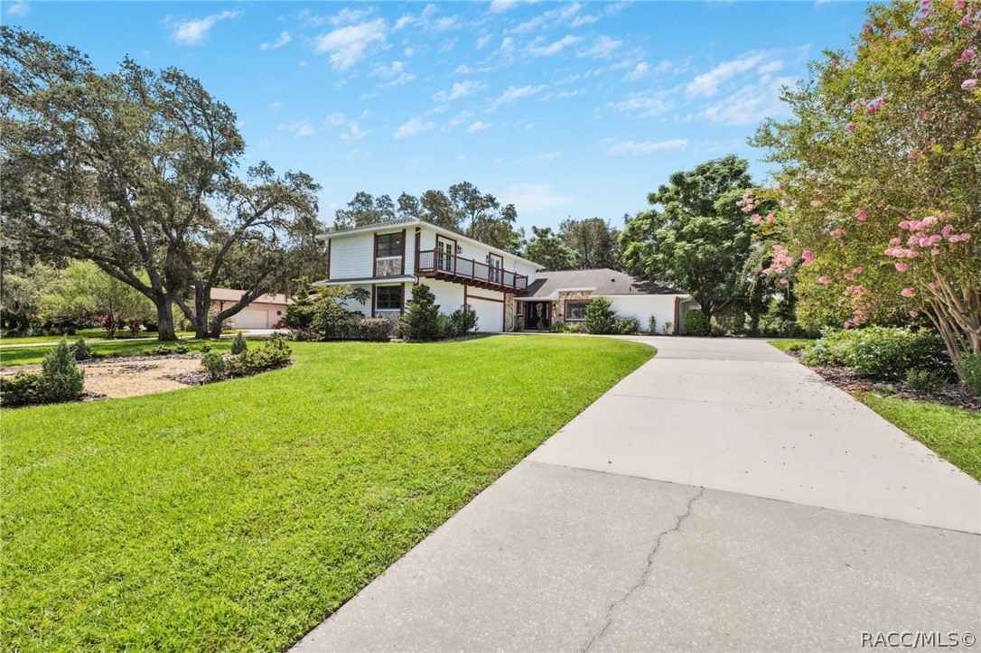 3 Byrsonima Ct  