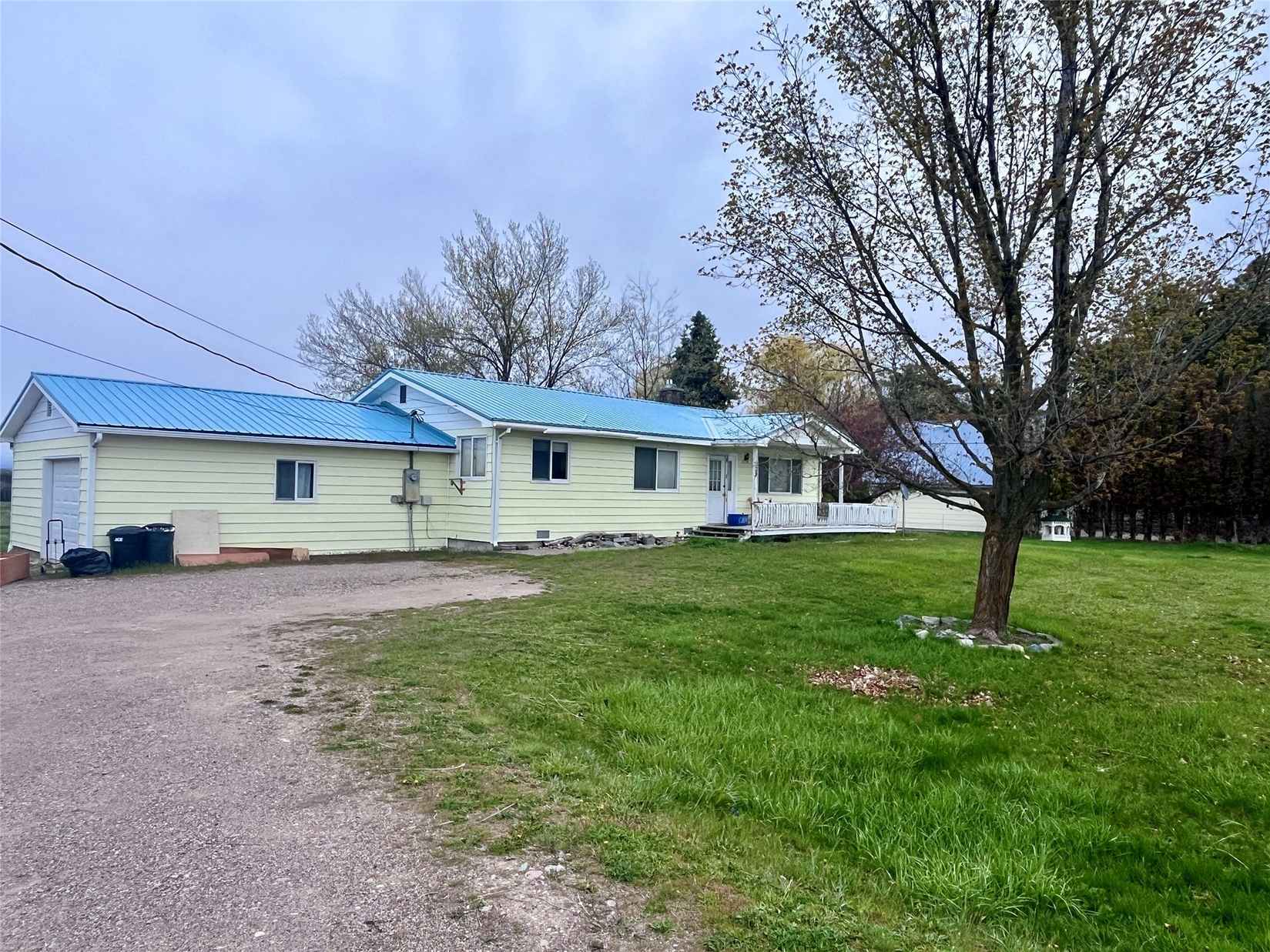 38259 MT Hwy 35  