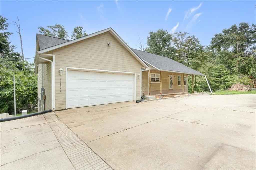 13497 Walnut Vly RD  