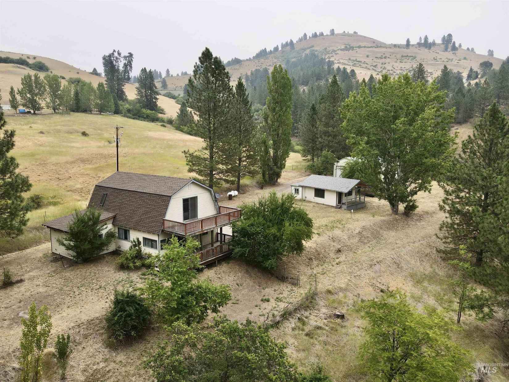 21511 Bandit Ln  
