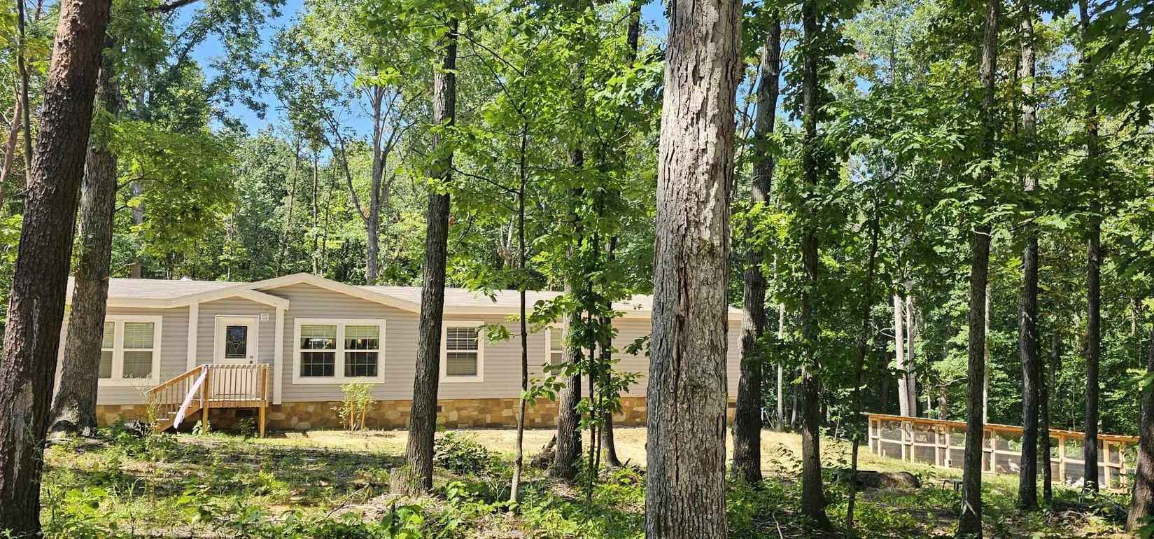 178 Wilcox Ln  